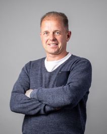 vog-portraits-arminhuber-low-8o9a6198