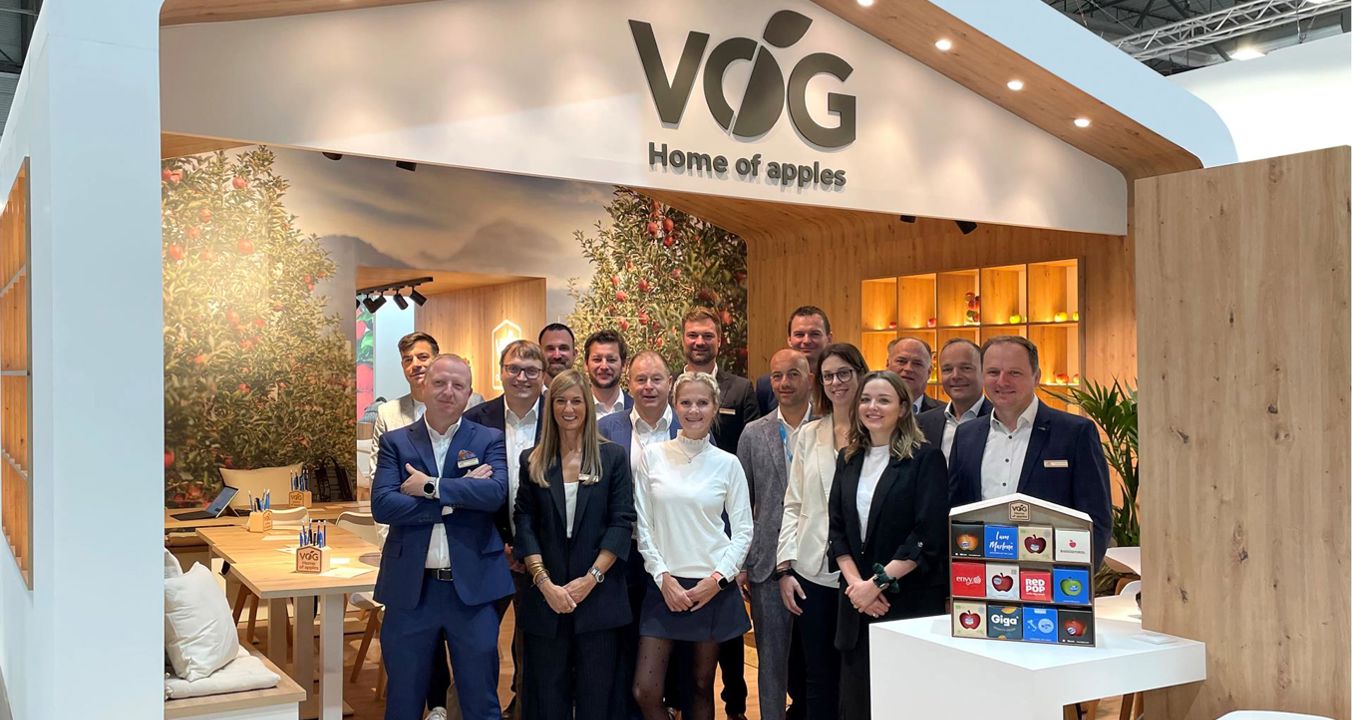 vog-fruit-attraction-stand
